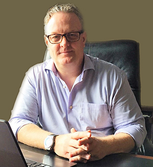 Bernie Livingston